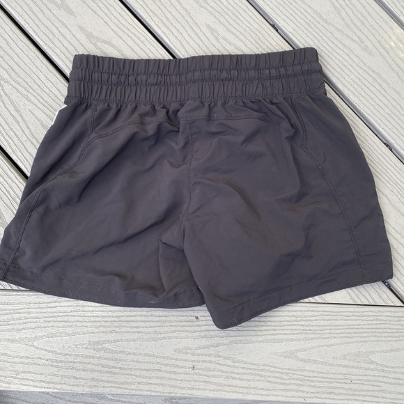 Zella black shorts - Picture 3 of 3